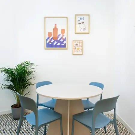Апартаменты Charming Apartment-new-center